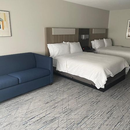 Holiday Inn Express & Suites Muskegon - Grand Haven By Ihg Bagian luar foto