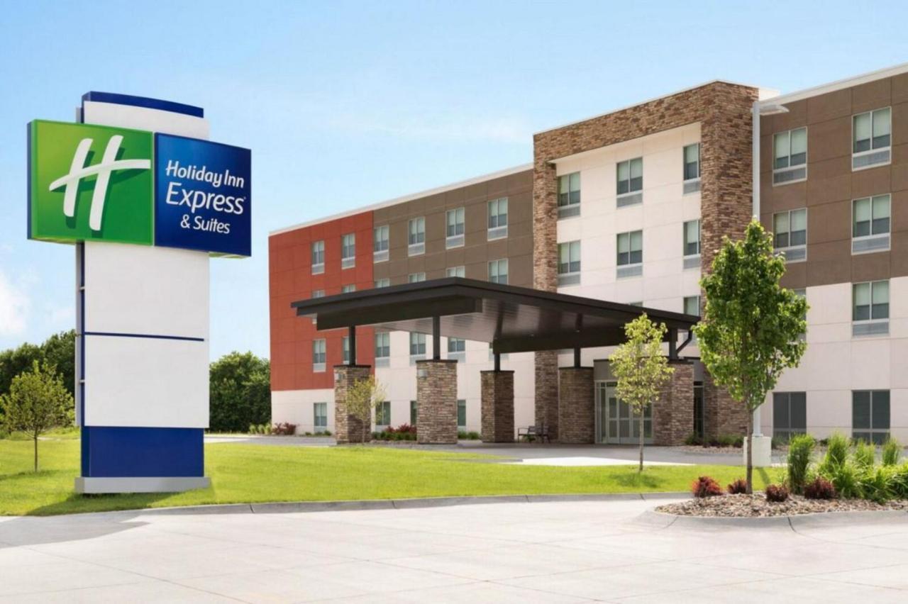 Holiday Inn Express & Suites Muskegon - Grand Haven By Ihg Bagian luar foto
