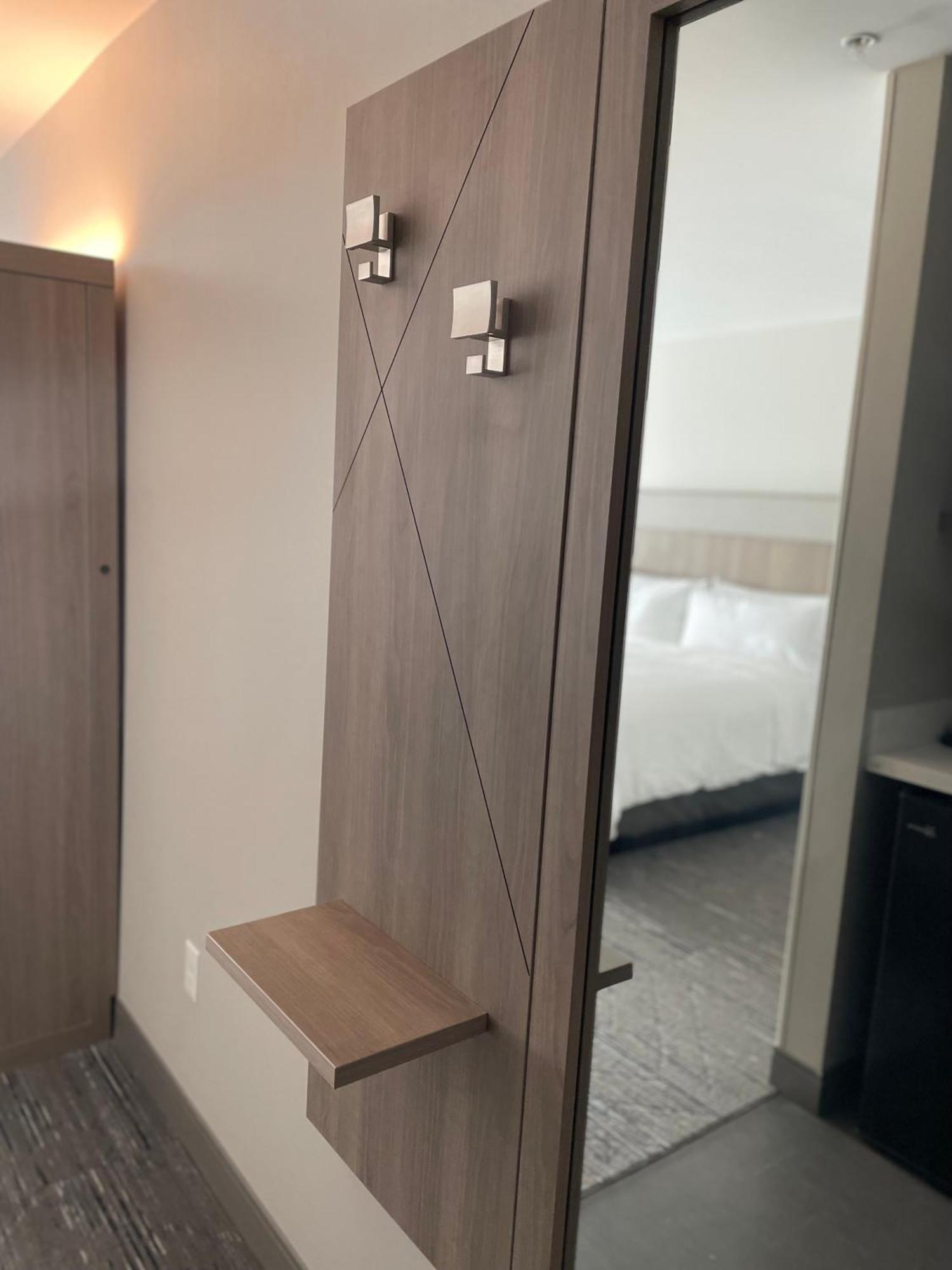 Holiday Inn Express & Suites Muskegon - Grand Haven By Ihg Bagian luar foto
