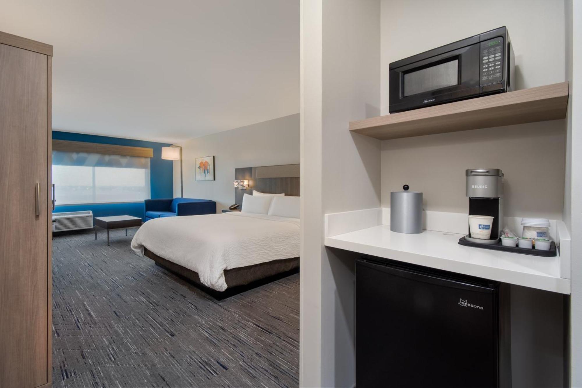Holiday Inn Express & Suites Muskegon - Grand Haven By Ihg Bagian luar foto