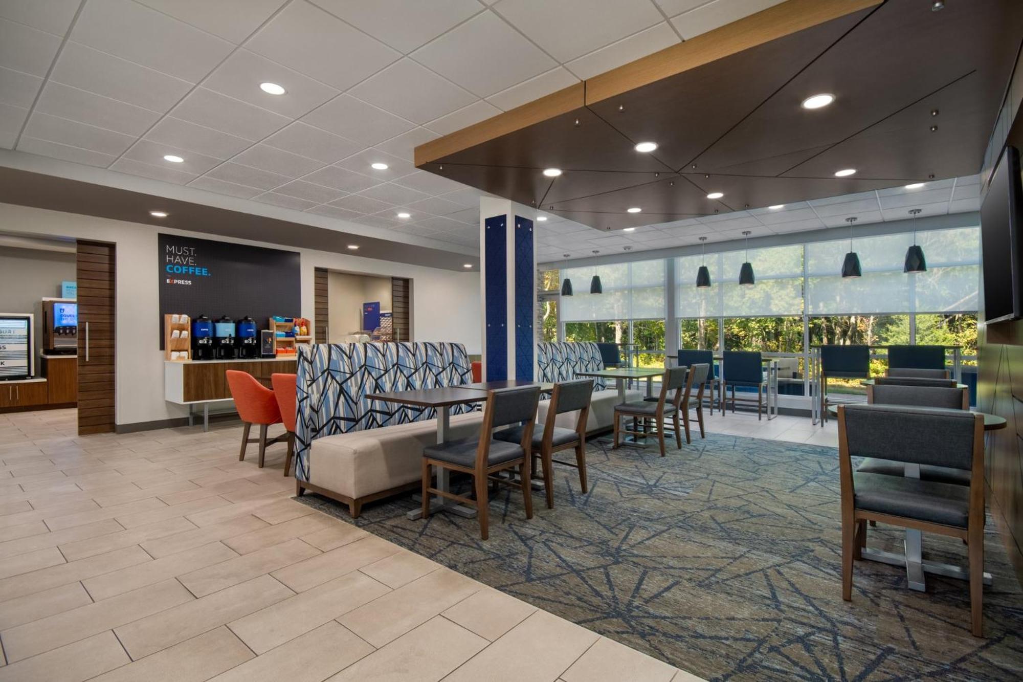 Holiday Inn Express & Suites Muskegon - Grand Haven By Ihg Bagian luar foto