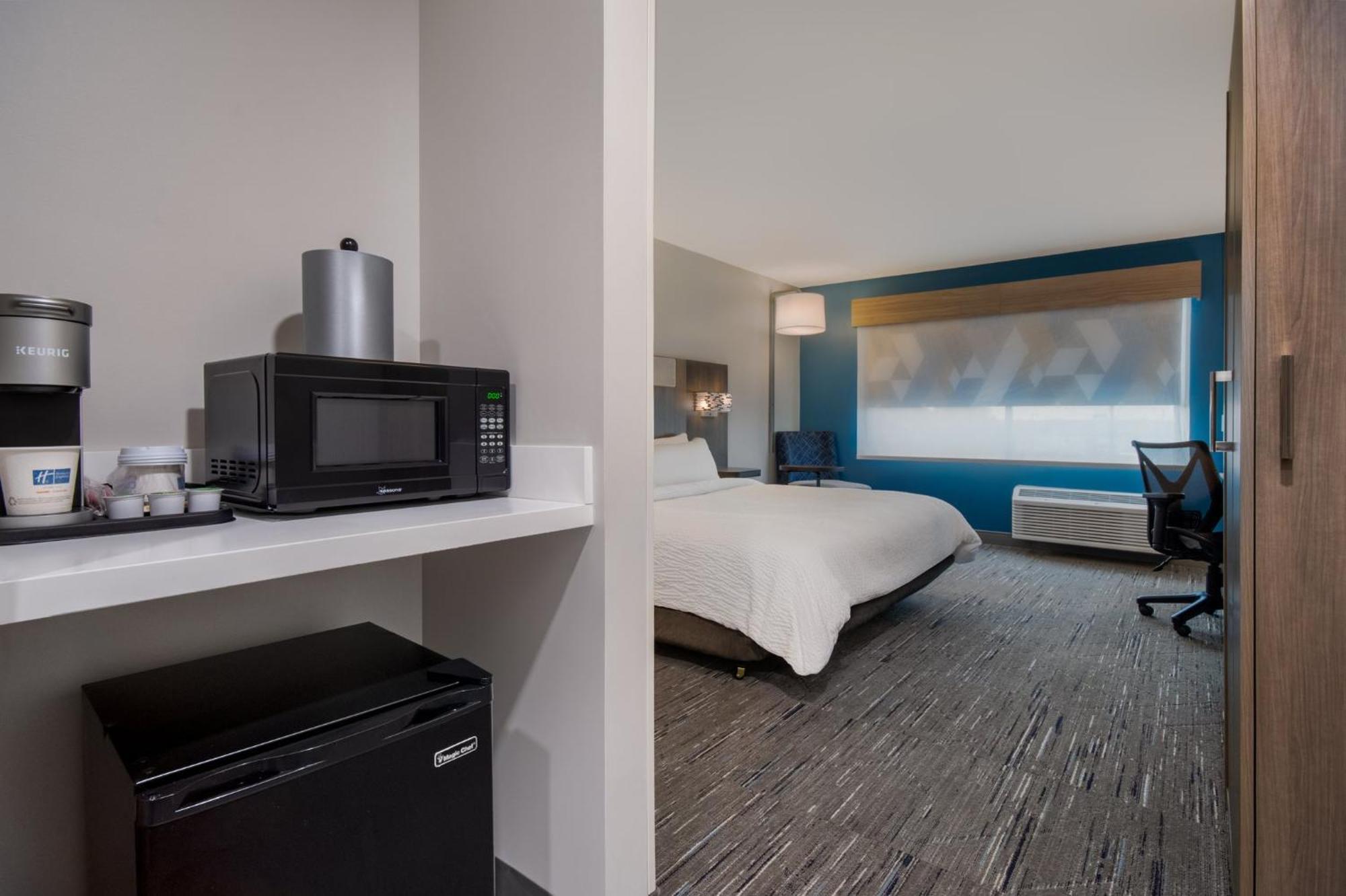 Holiday Inn Express & Suites Muskegon - Grand Haven By Ihg Bagian luar foto